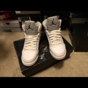 Air Jordan 5 Metallic Silver